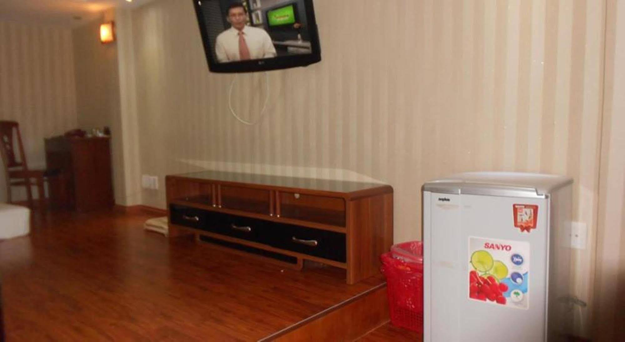 הו צ'י מין סיטי Ha Vy Hotel מראה חיצוני תמונה
