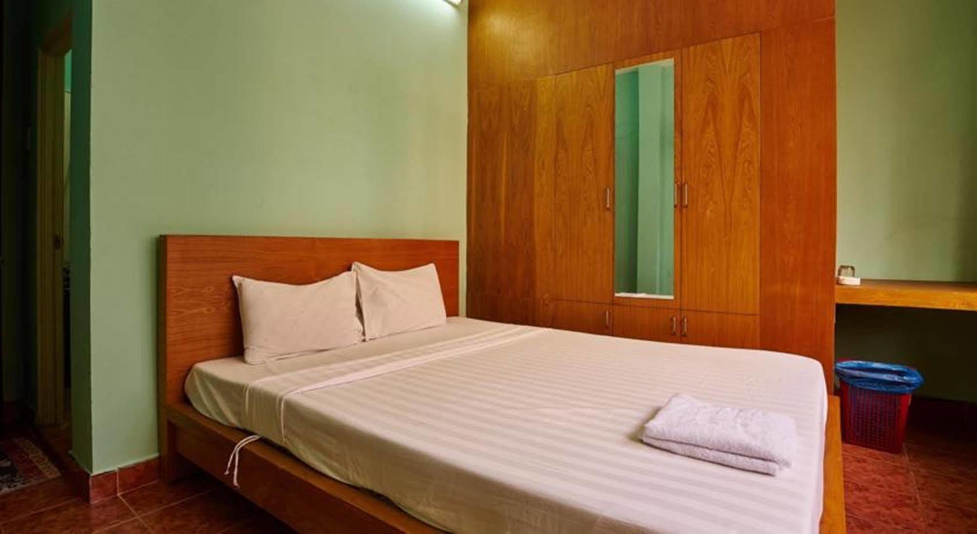 הו צ'י מין סיטי Ha Vy Hotel מראה חיצוני תמונה