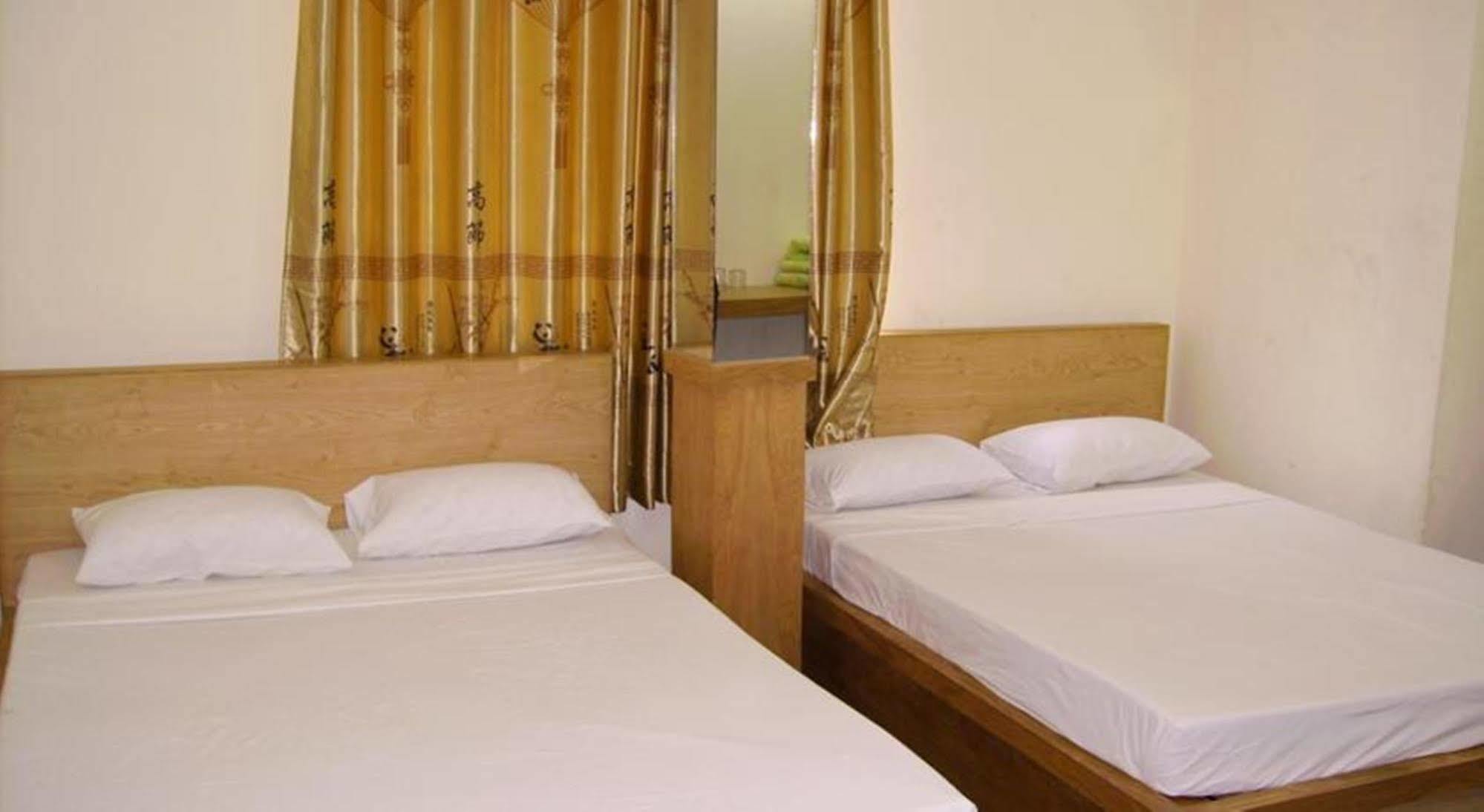 הו צ'י מין סיטי Ha Vy Hotel מראה חיצוני תמונה