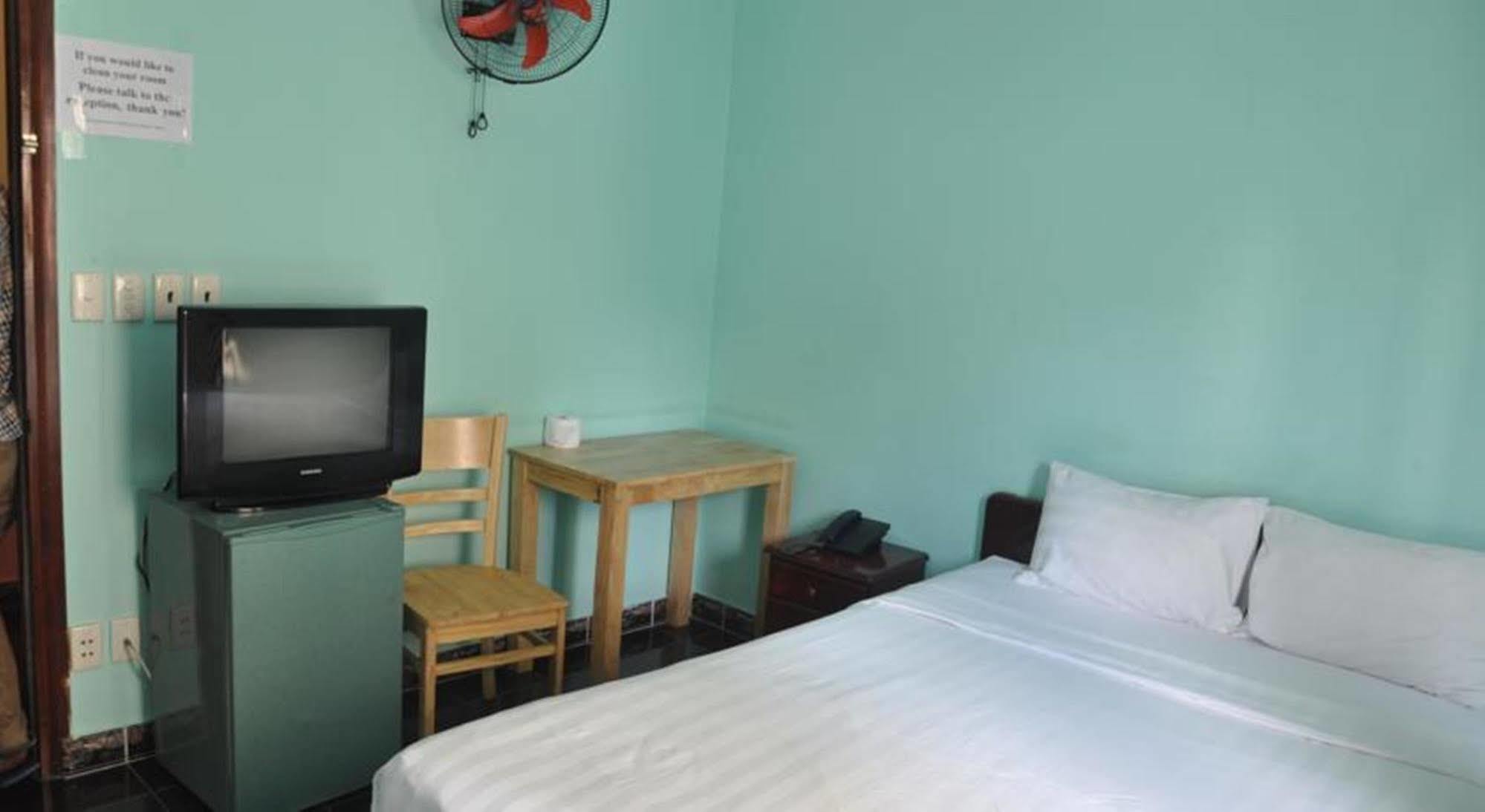הו צ'י מין סיטי Ha Vy Hotel מראה חיצוני תמונה
